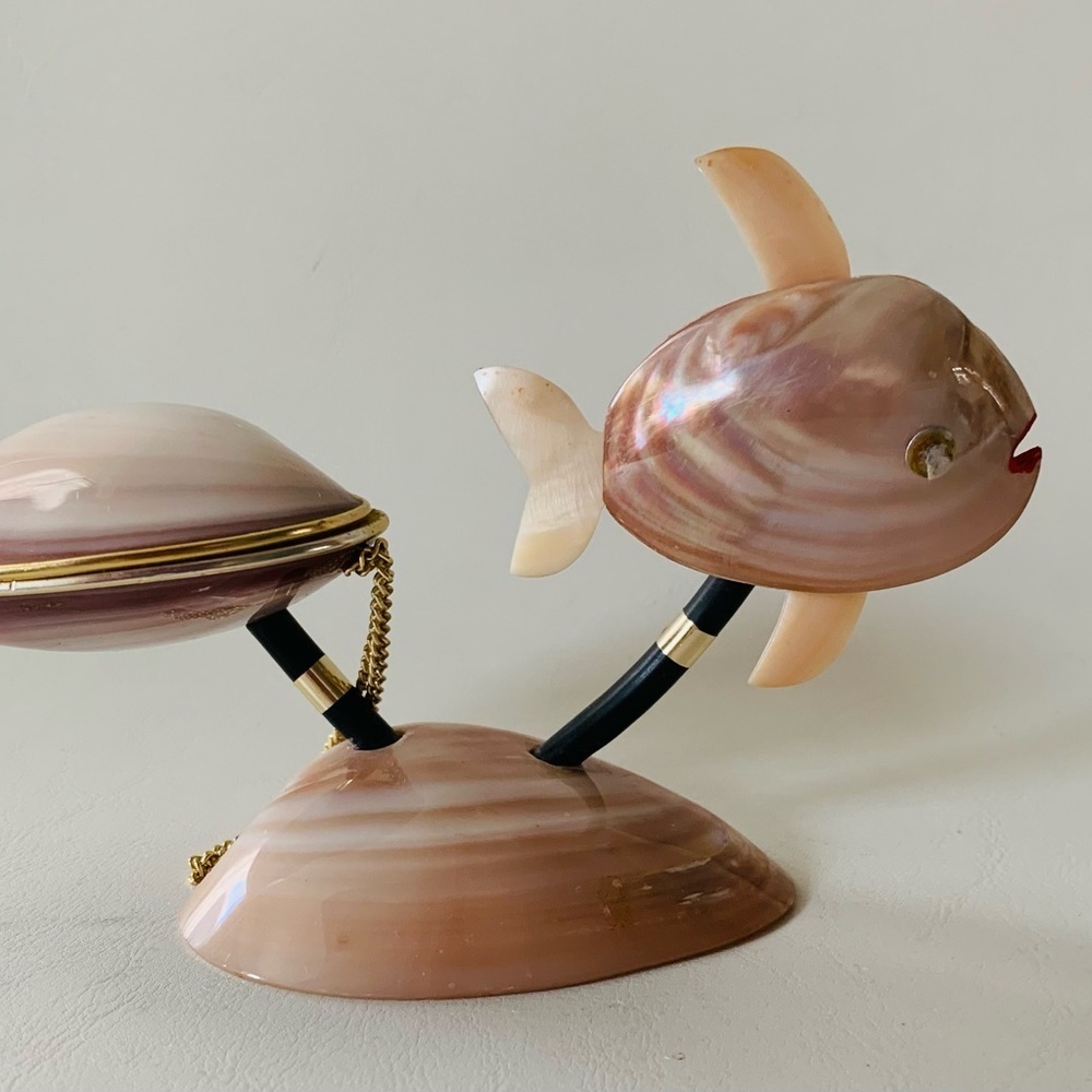 Vintage Sea Shell Ring Holder